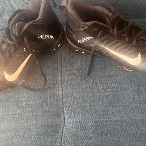 Brand new Nike fast flex youth 4y cleats